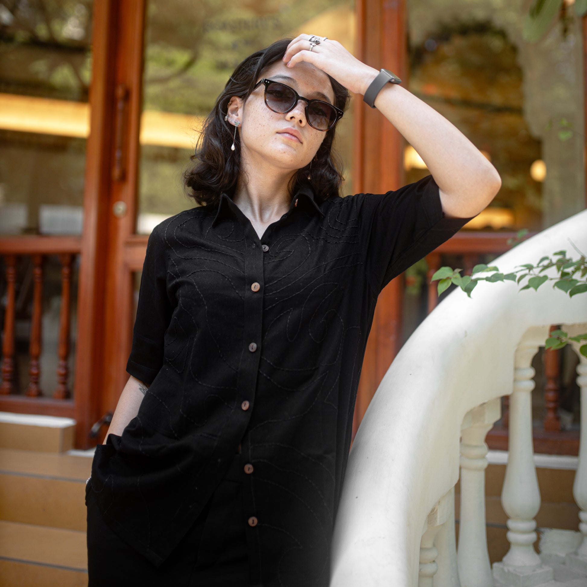 Chhaya Black Kantha-stitched cotton-linen shirt – women’s relaxed fit