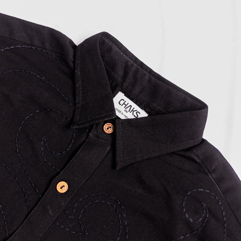 Chhaya Black Kantha-stitched cotton-linen shirt – men’s relaxed fit