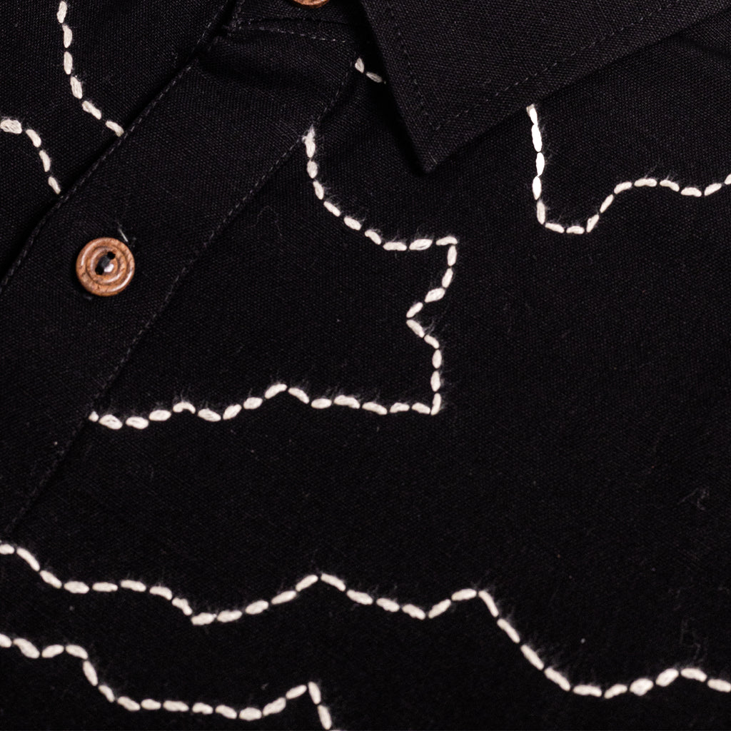 Manchitra Black Kantha-stitched cotton shirt – men’s relaxed fit