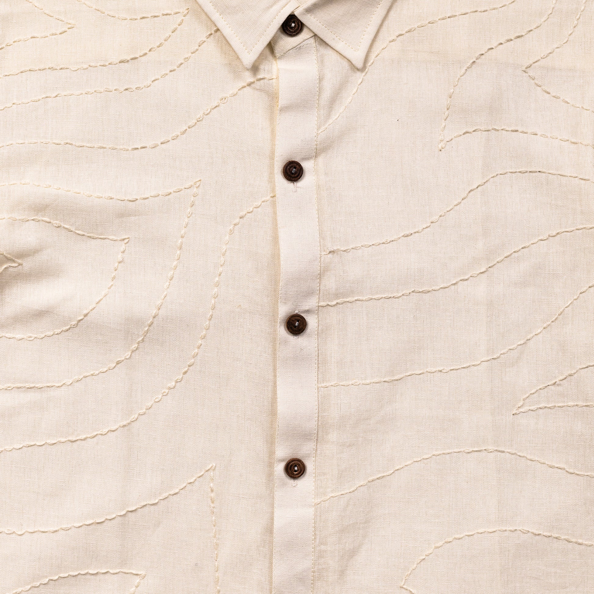 Noor white Kantha-stitched cotton shirt – men’s relaxed fit