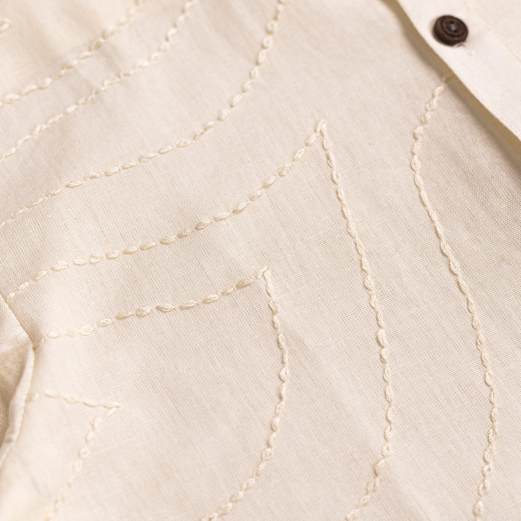 Noor white Kantha-stitched cotton shirt – men’s relaxed fit