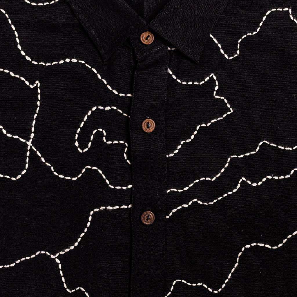 Manchitra Black Kantha-stitched cotton shirt – men’s relaxed fit
